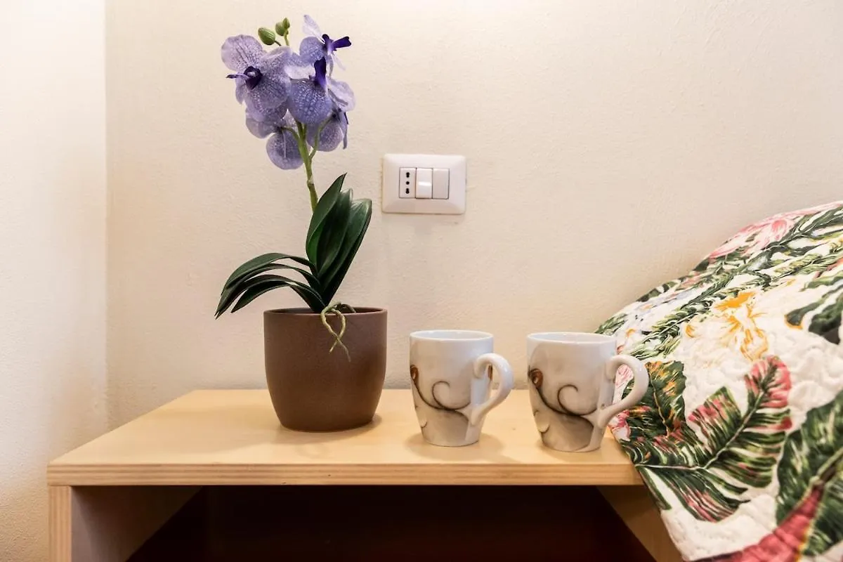 Easy Central Flat Milan Apartment